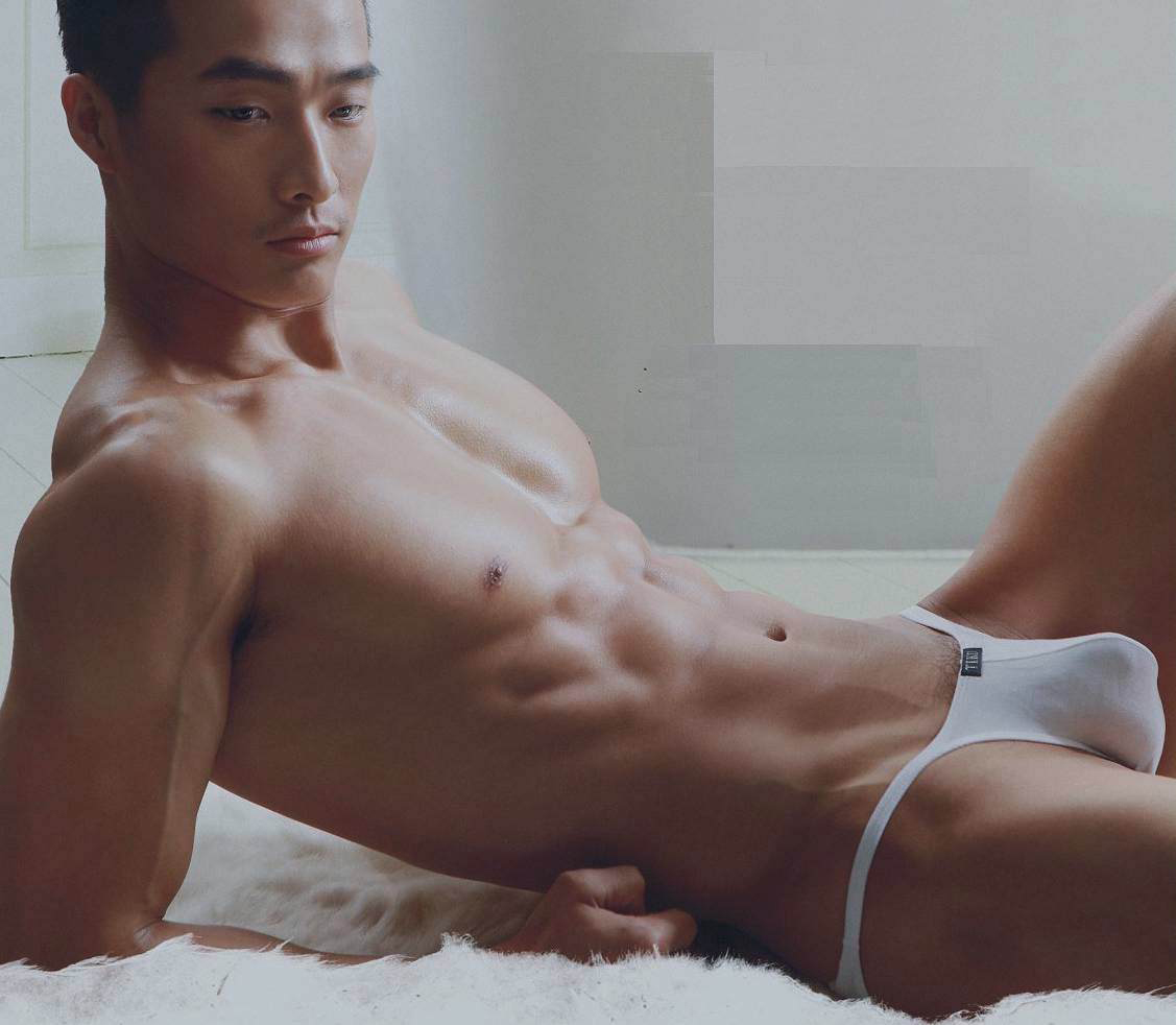 Naked Male Asian