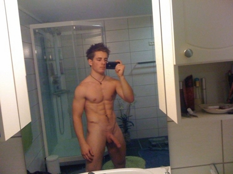 Guy Teen Naked
