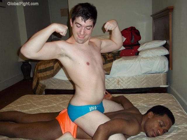 Gay hunks Pics gay males mens buddies room jocks hot hunks wrestling plog musclebears manly wrestlers hotel training seeking partners seeks fights