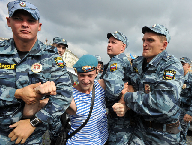 Military Gay Pics gay attack russian rights afp getty activist paratroopers