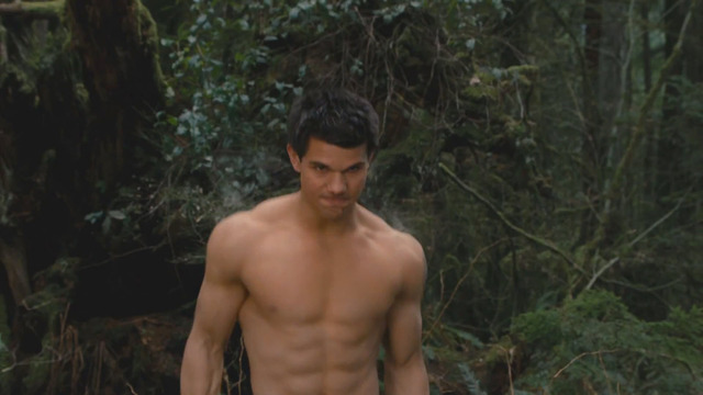 Taylor Lautner Gay Nude web shirtless twilight jacob taylor lautner bulges breaking dawn