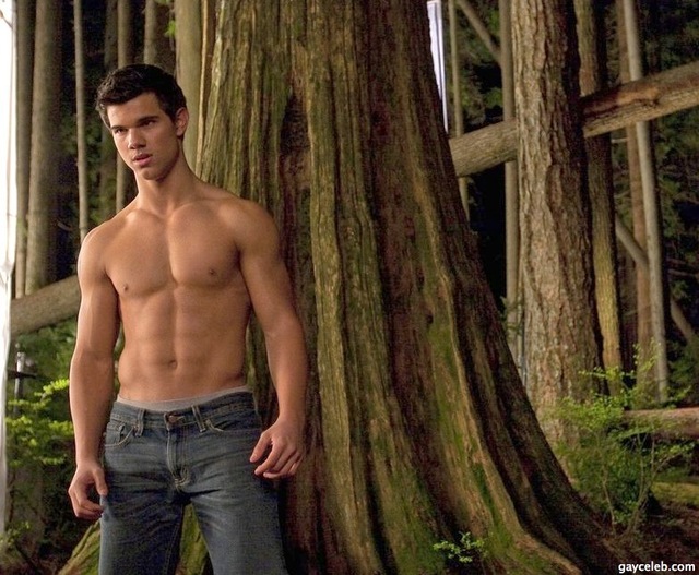Taylor Lautner Gay Nude pics topless shirtless taylor lautner young jock actors