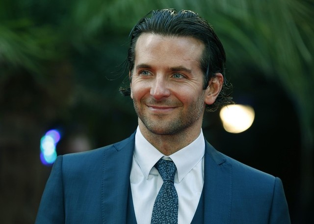 bradley cooper gay sex Pic liked day lewis bradley cooper daniel told hangover