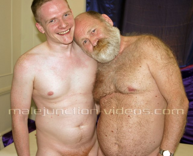 gay bear cub porn his bear cub dady cyb