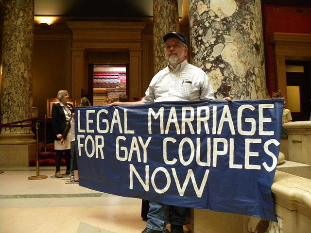 gay bisexual sex gay chamber marriage outside same voters senate protester minnesota lynchpin