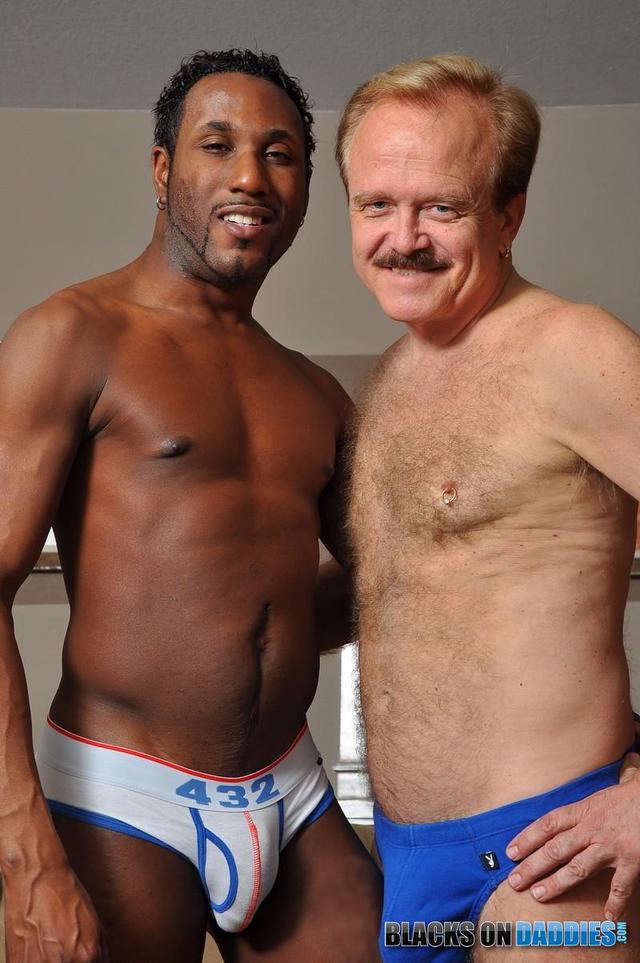 gay daddies porn Picture porn gay videos daddy get daddies ride good blacks gal bod