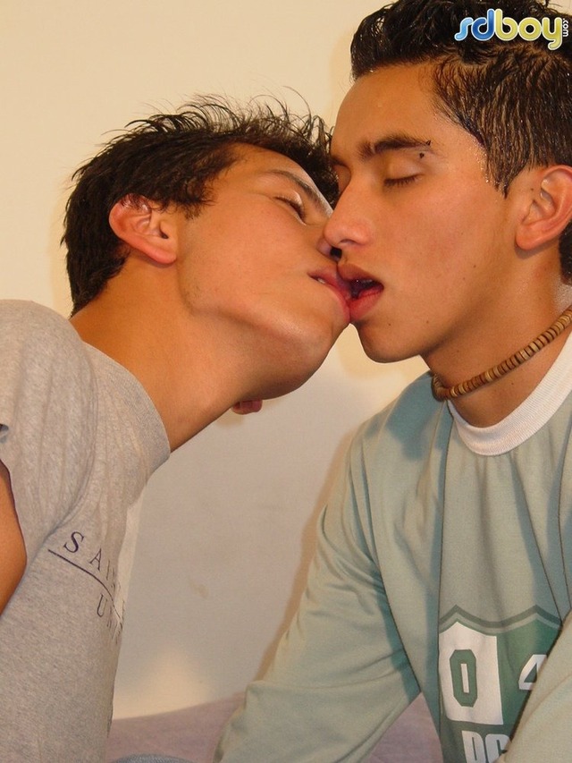 gay Latino porn free boys gay latino