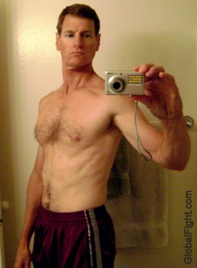 gay porn hairy bears hairy men gay bear daddy hot wrestling bears plog hairychest musclebears very furry daddies fuzzy studly manly silverdaddies handsome profiles classifieds older gray chuby