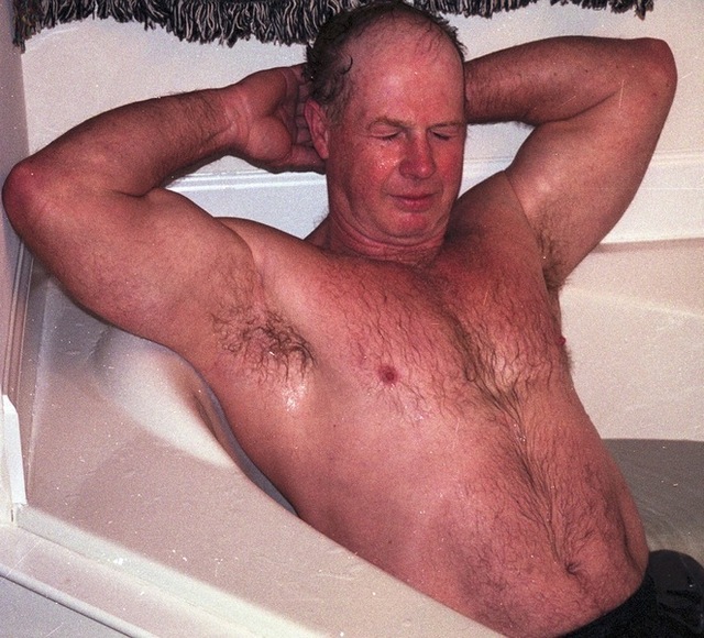 gay porn hot daddy hairy men gay man daddy boxer hot bondage bears plog hairychest musclebears very furry daddies fuzzy studly manly old sauna tub irish western bathing soaking irishman