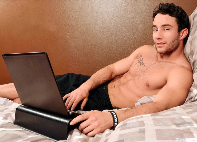 gay porn Pics gallery porn men gay photo webcam casting montreal nicolas potvin