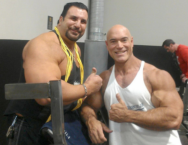 giant muscle men cgi caea