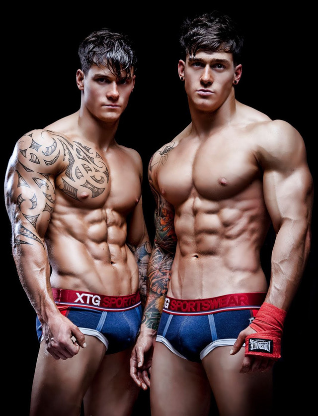 guys sexy pictures muscle fit pack abs guys tattoo sexy gym twins gloves