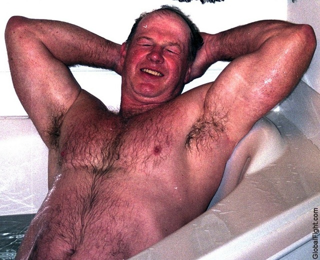 hot men in gay men gay hot muscles sauna sore tub jacuzzi