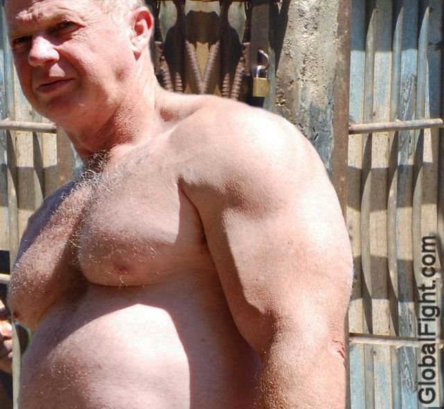 men hunk muscle hairy muscle men shirtless man boxer hot bondage hunky plog hairychest musclebears very furry daddies fuzzy studly manly old prisoner husky western irishman