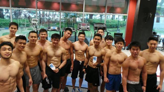 muscle huks muscle hunks asians