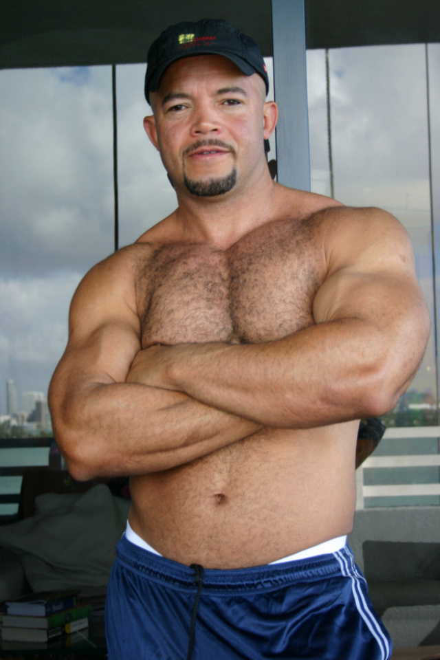 naked Latin hunk hunk beefy latin