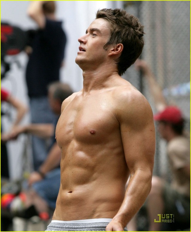 sexy gay man pic man sexy robert buckley