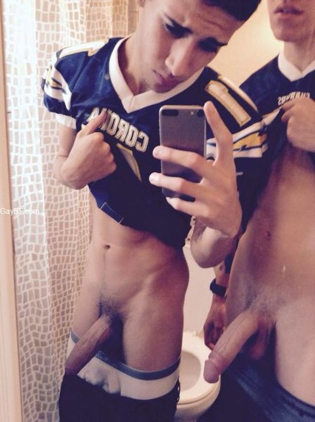 straight guys naked pictures cock boys photos teen watchdudes sending snapchat