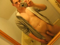 Gay Russian Man Naked hotblog selfmirror self pic guy mirror