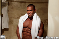 Hunks Gay Porn black bodybuilder augusto elia muscle hunk