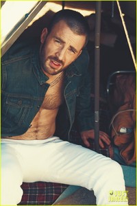 Chris Evans Porn chris evans details magazine cover should more shirtless