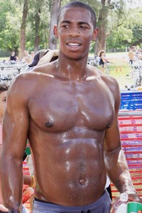 black muscle hunks mehcad brooks shirtless celebrity hunks blood beauty