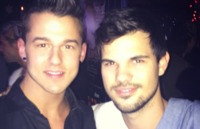 bradley cooper gay sex Pic docs screen shot taylor lautner walks gay bar know punchline