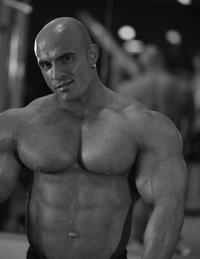 giant muscle men manuel giant muscles bodybuilder bauer
