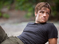 hot muscled hunk tsminteractive josh hutcherson hunger games hunk