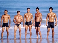 hot pics of men sexy men beach wallpapers