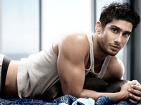 hot sexy gays photos men prateik babbar bernie ask join his naked army women raise awareness autism