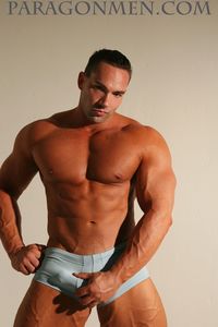 men hunk muscle bodybuilder muscle hunk hayden taggert jacks off his mushroom head cock paragon men mid