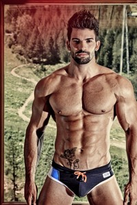 muscle men hunk photos enriquelin