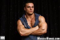 muscled hunks kevin conrad muscle hunks