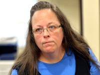 sex gay anti gay marriage kentucky clerk jailed refusing issue same licenses kim davis prepared jail